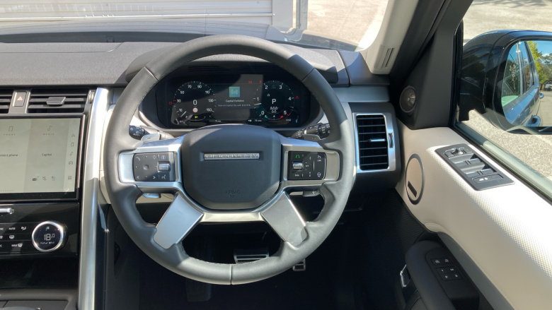 Land Rover Discovery 3.0 D350 Dynamic SE 5dr Auto Diesel Station Wagon